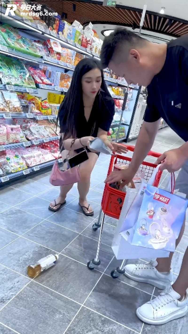 偷拍大神 KFC 抄相关图片7