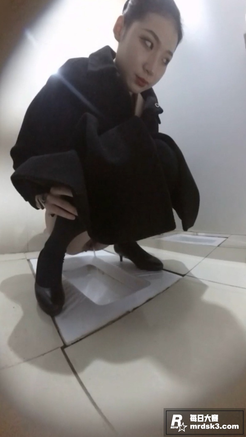 精品厕拍系列 航空公相关图片1
