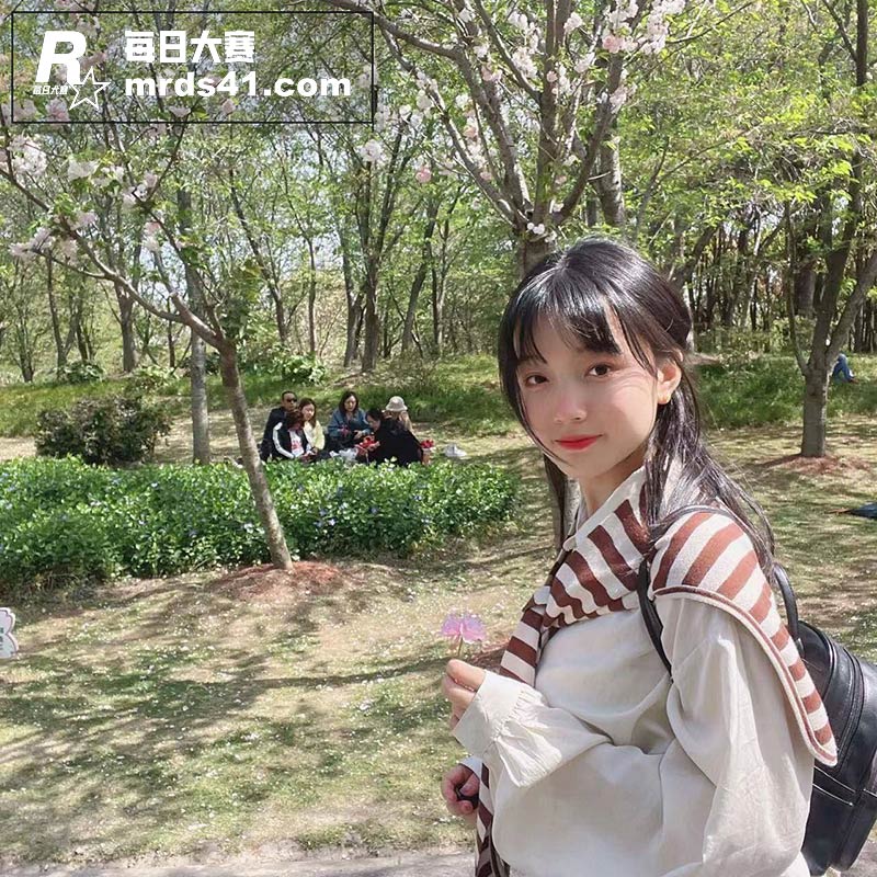 大四学生妹私密视频流相关图片3