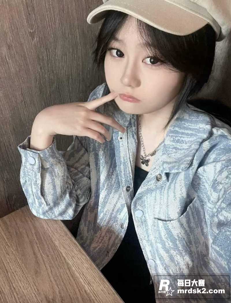 极品学生妹 鲍玥怡 相关图片2