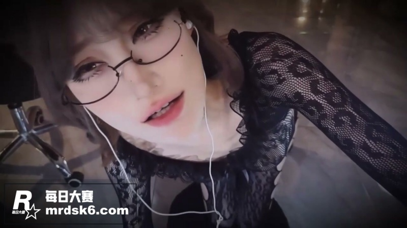 虎牙高颜值御姐女神 相关图片9