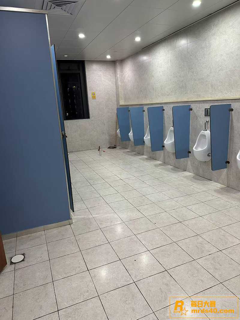 浙江工业大学 小男娘相关图片11