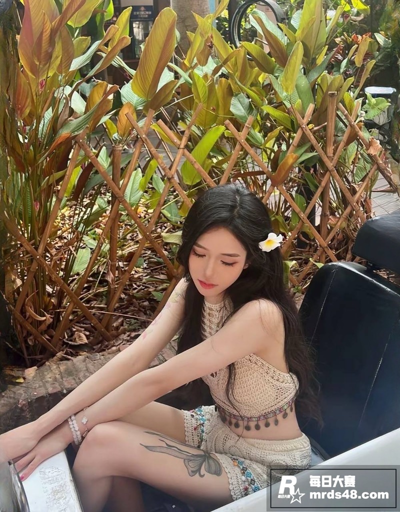 抖音女网红 李思悦 相关图片5
