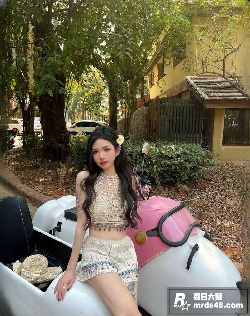 抖音女网红 李思悦 相关图片6