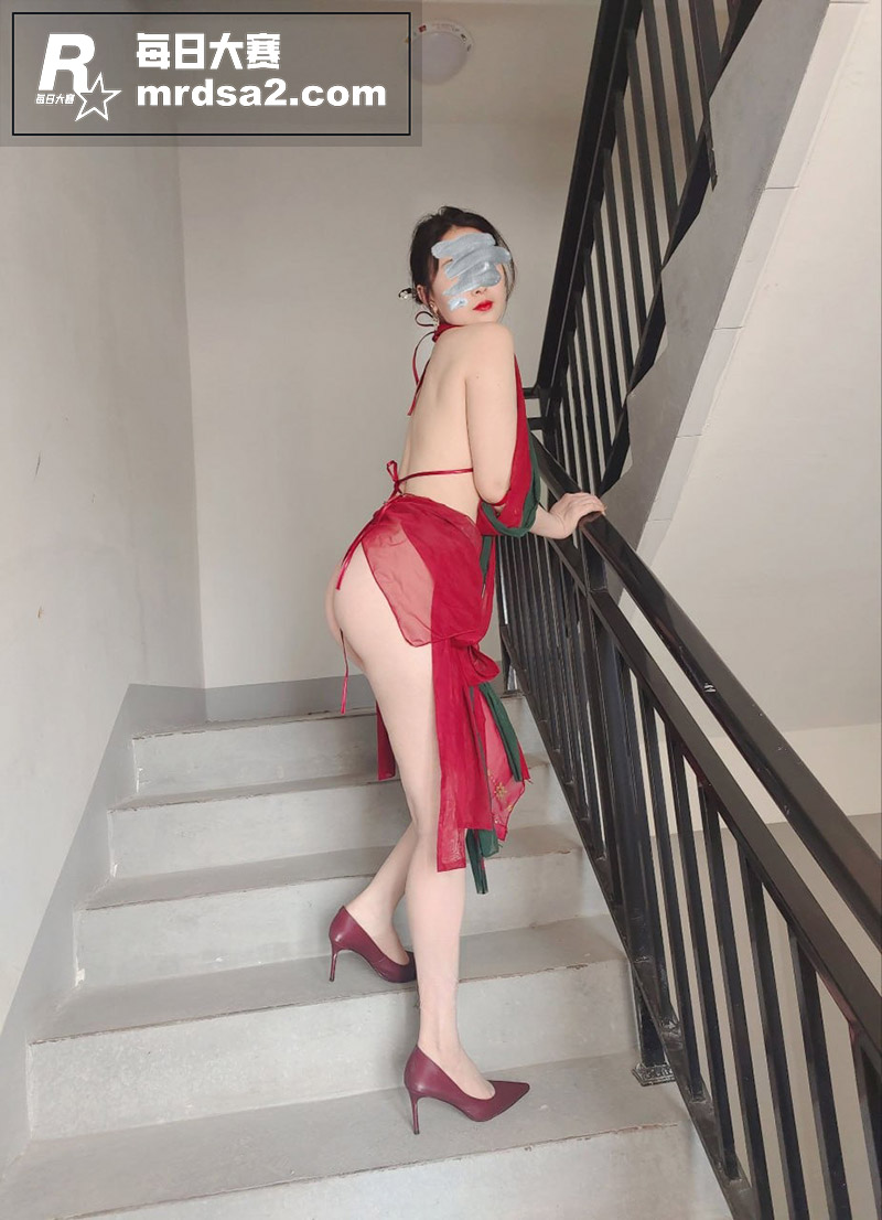推特极品淫妻 迷雾夫相关图片10