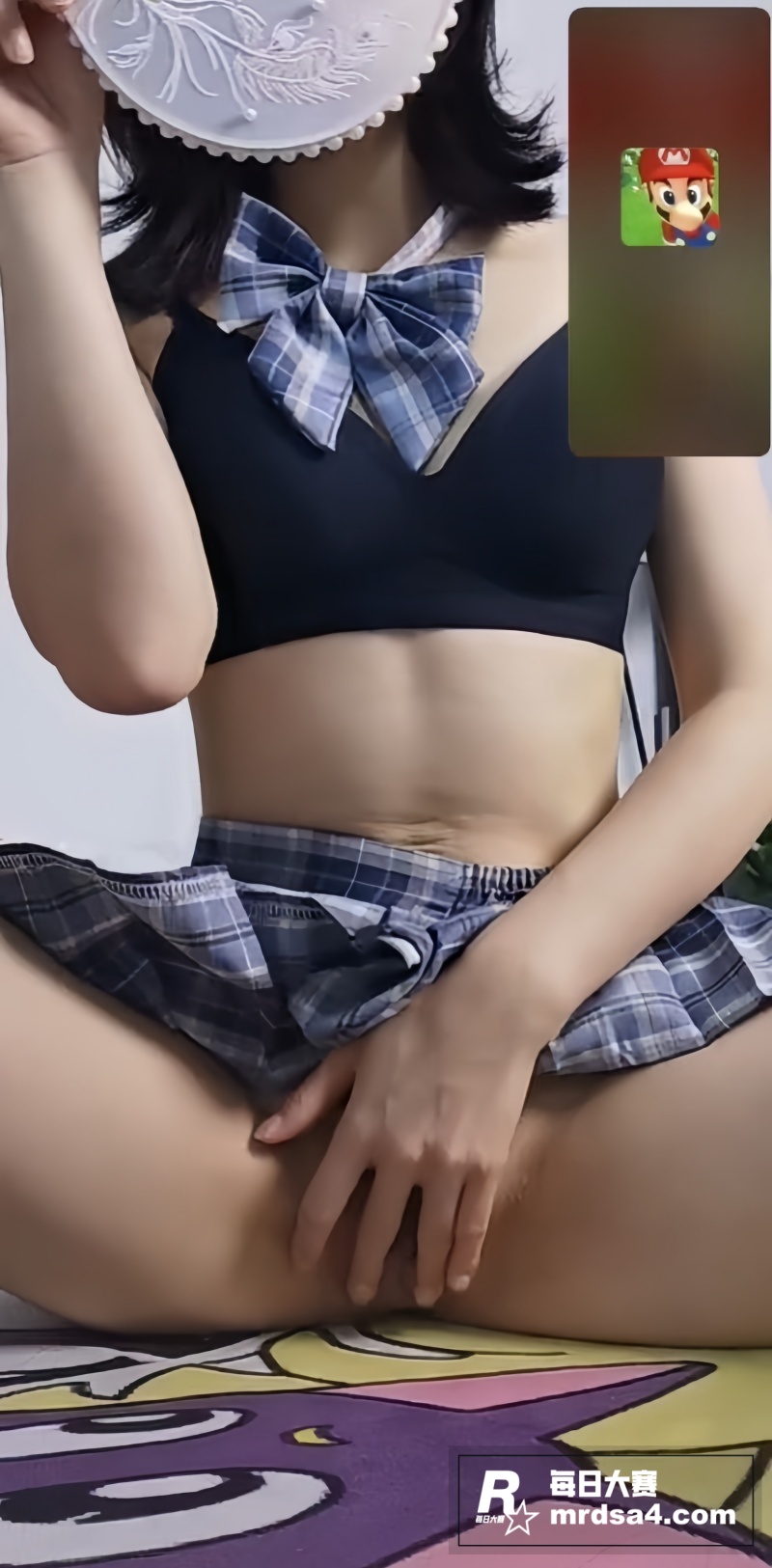 清纯JK制服女生和金相关图片3