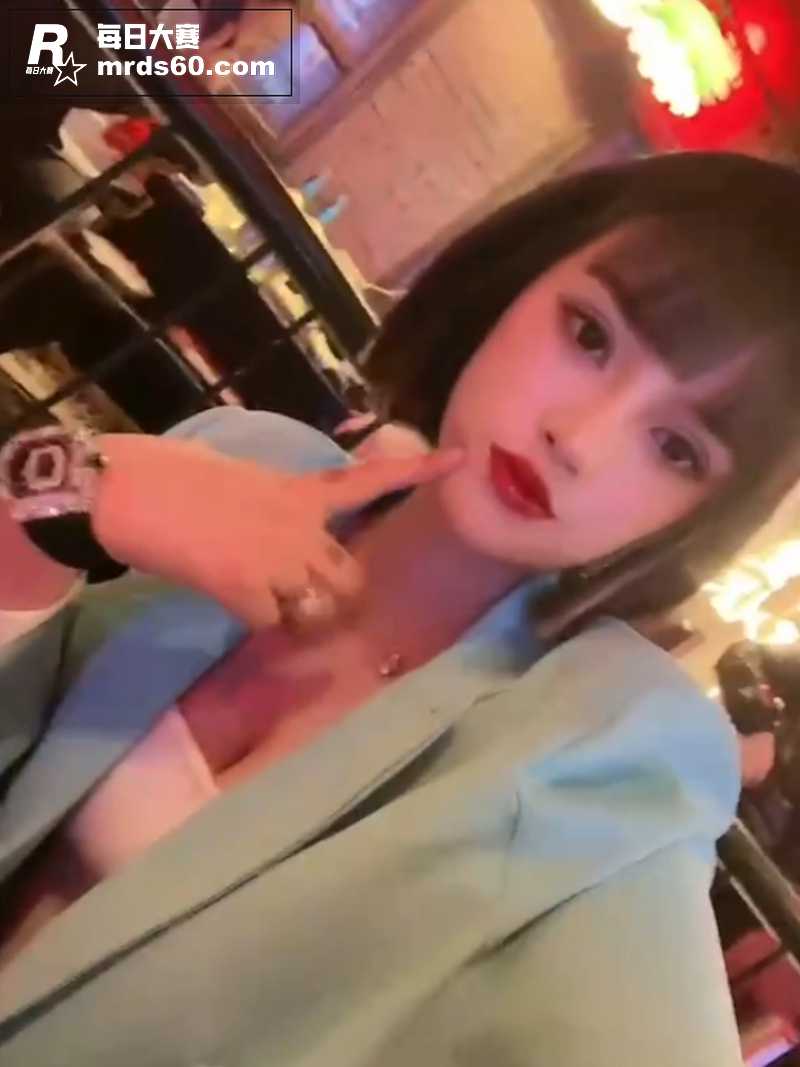 大连高颜值美女模特 相关图片5