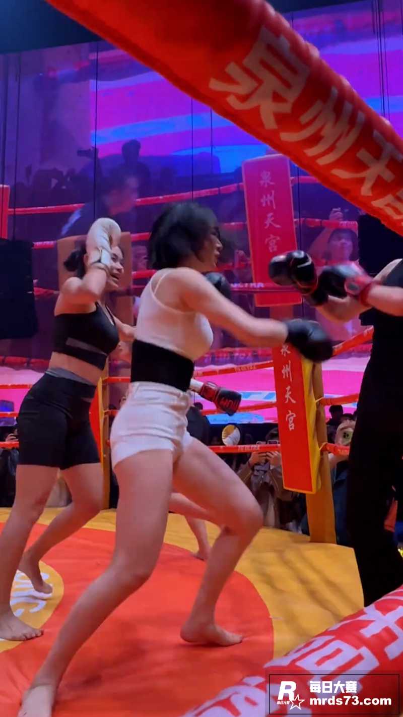 福建泉州天宫酒吧 女相关图片2
