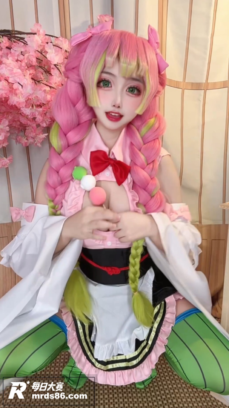 推特巨乳福利姬 香草相关图片3