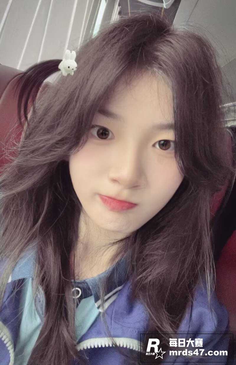 浙江临平职高在校女高相关图片4