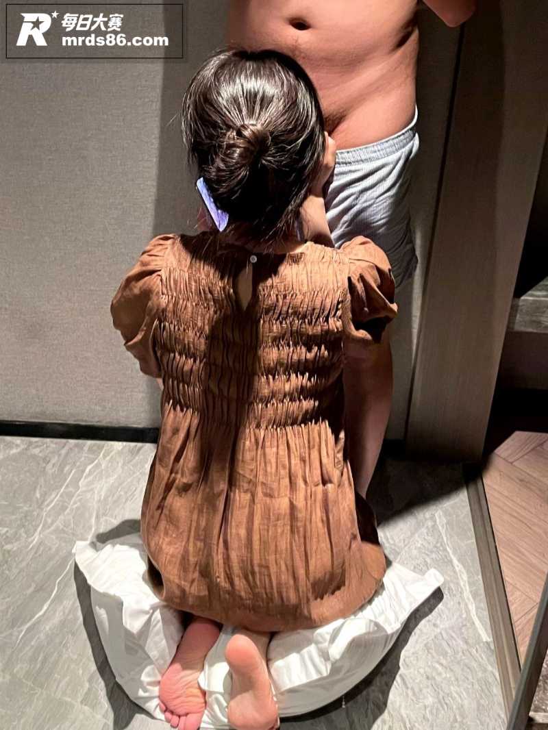 山东反差女秘书 周丽相关图片4