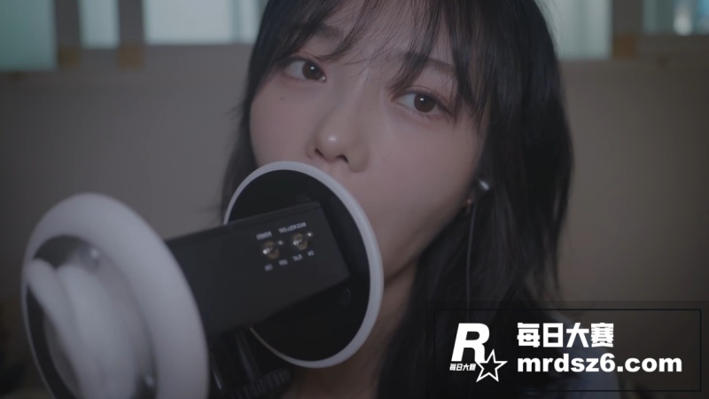 超高颜值女神AMSR相关图片8