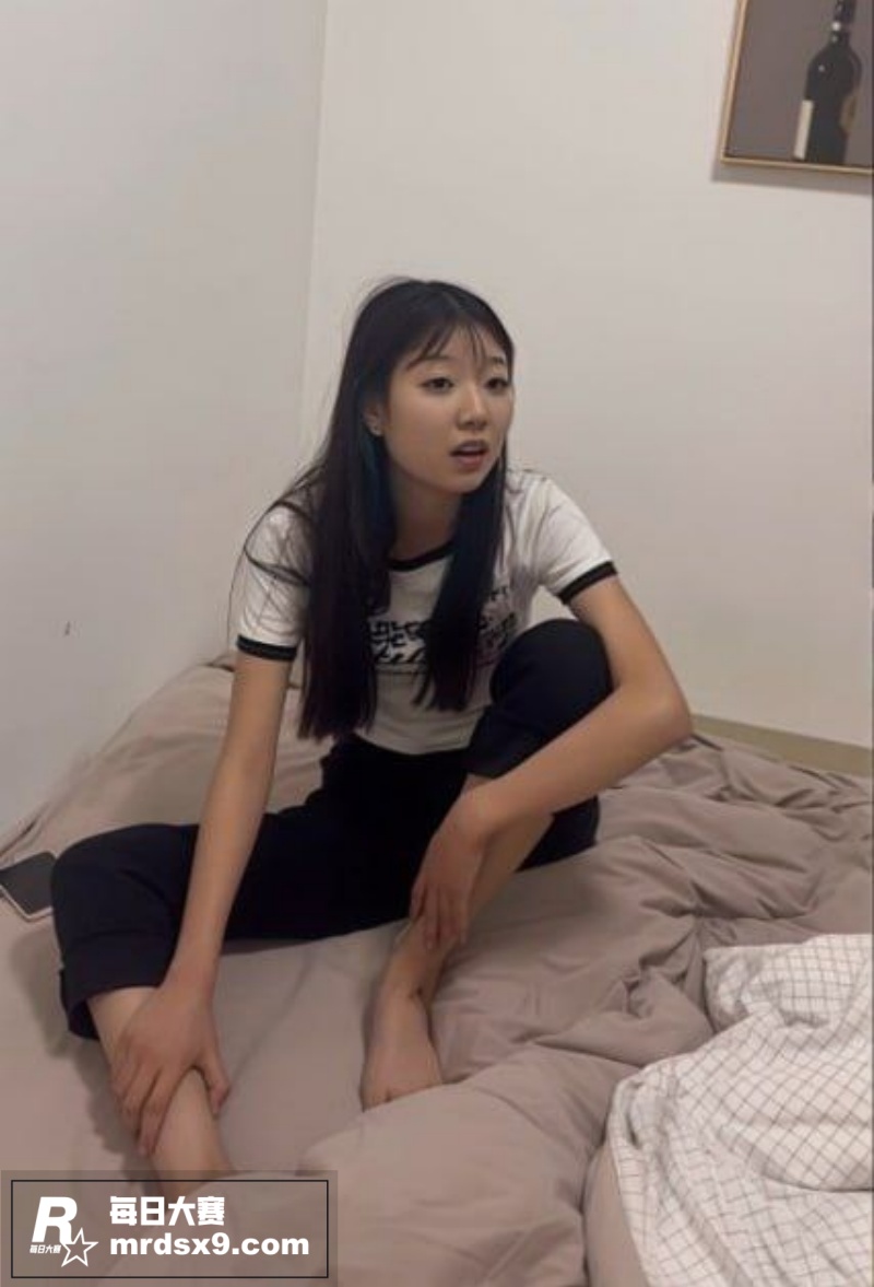 精神小伙抓奸视频曝光相关图片4