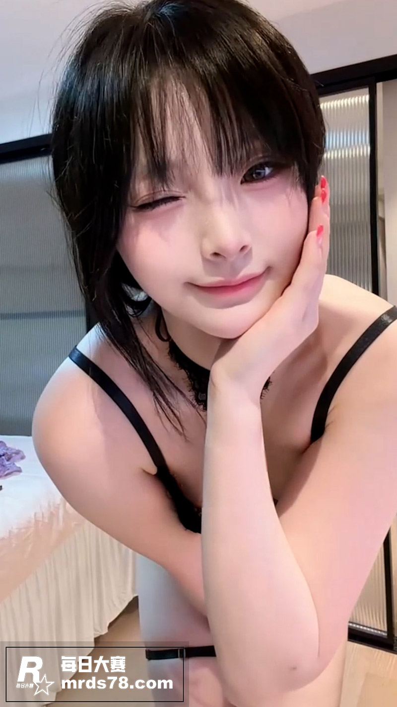 推特福利姬 洛宝 蕾相关图片8