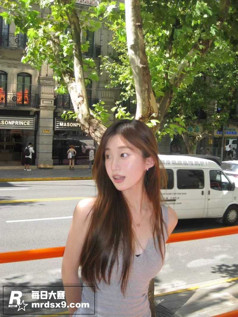 河南极品反差小妹 周相关图片6