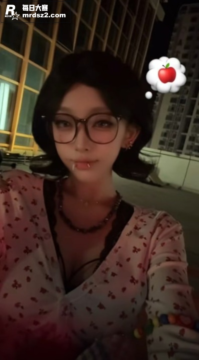 抖音三亚精神小妹 W相关图片4