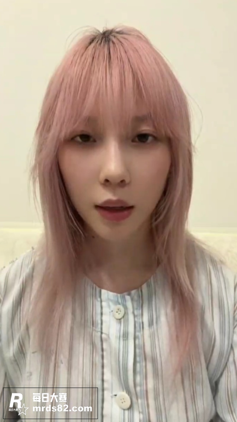 抖音高人气反差少女 相关图片5