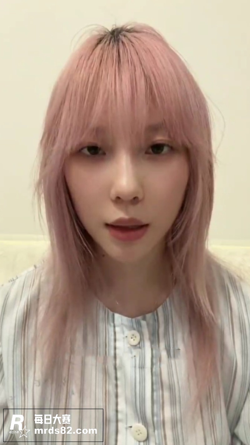 抖音高人气反差少女 相关图片6