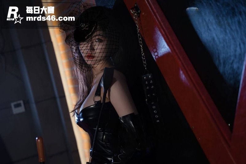 推特极品足控女王 R相关图片7