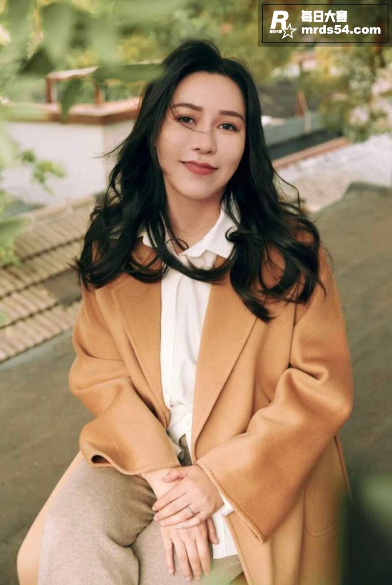 中国女企业家 黄怡然相关图片7