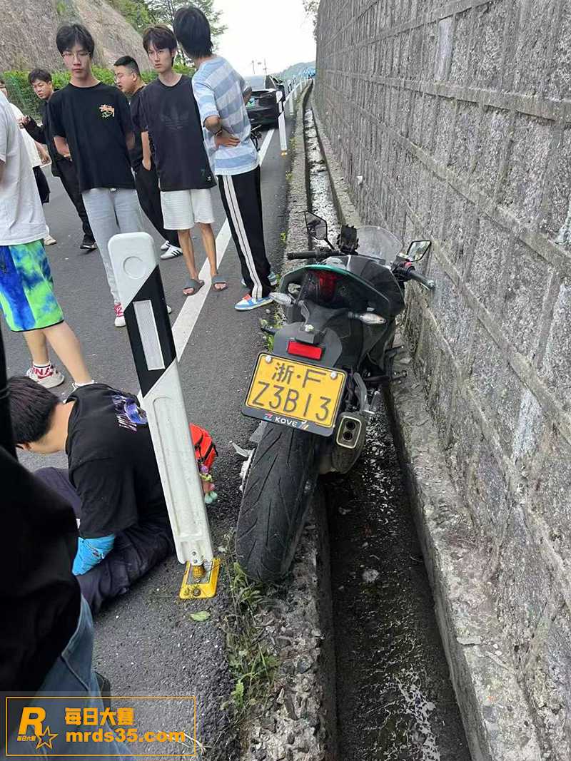 浙江宁波 保时捷少爷相关图片8