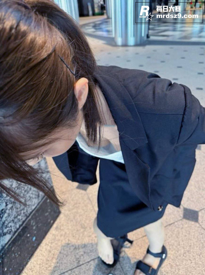 推特绿帽淫妻博主 丫相关图片3