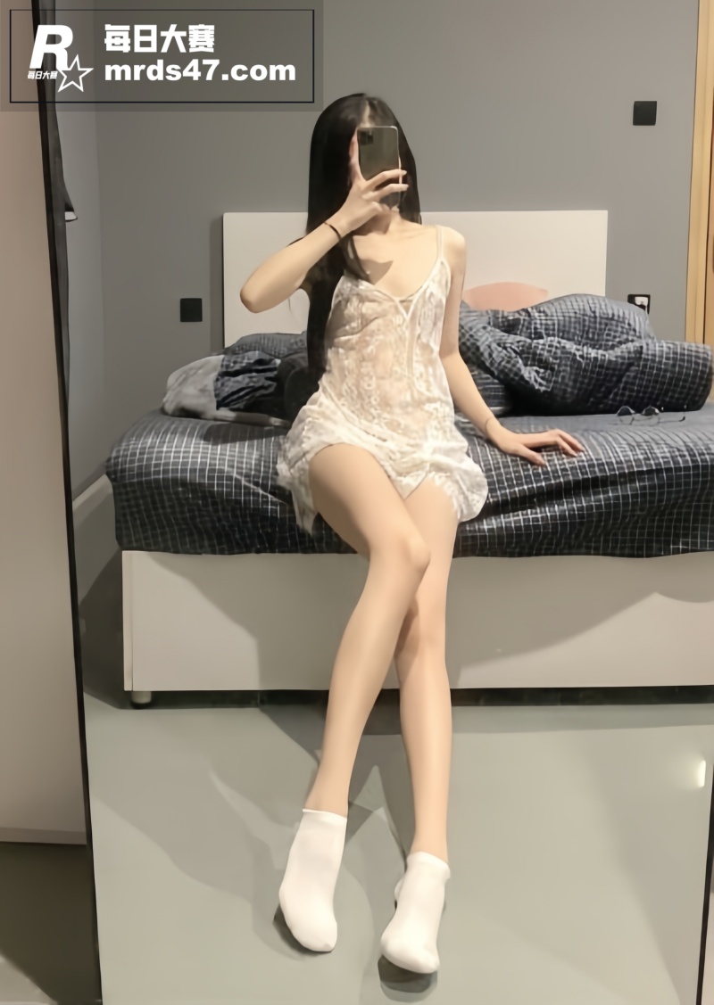 推特顶级福利姬韩雅茜相关图片4