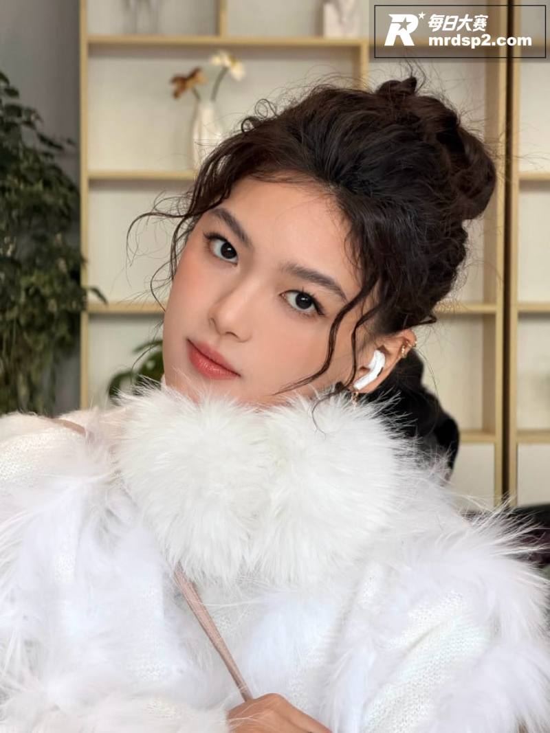 泰籍华人男演员 李嘉相关图片10