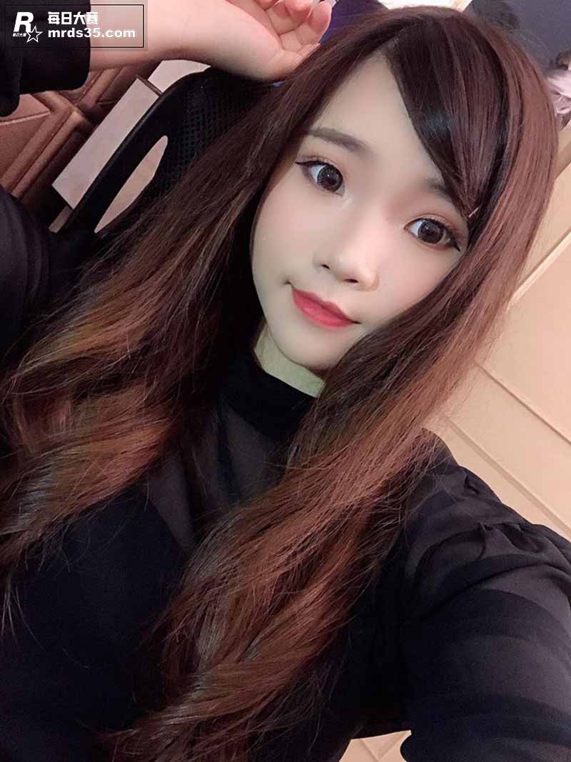 台湾极品D奶少女私密相关图片5