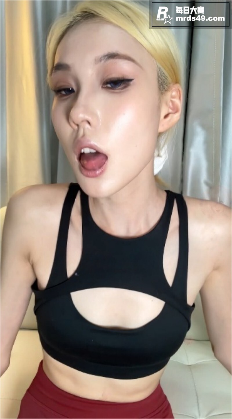 推特阿黑颜女神 胆胆相关图片3