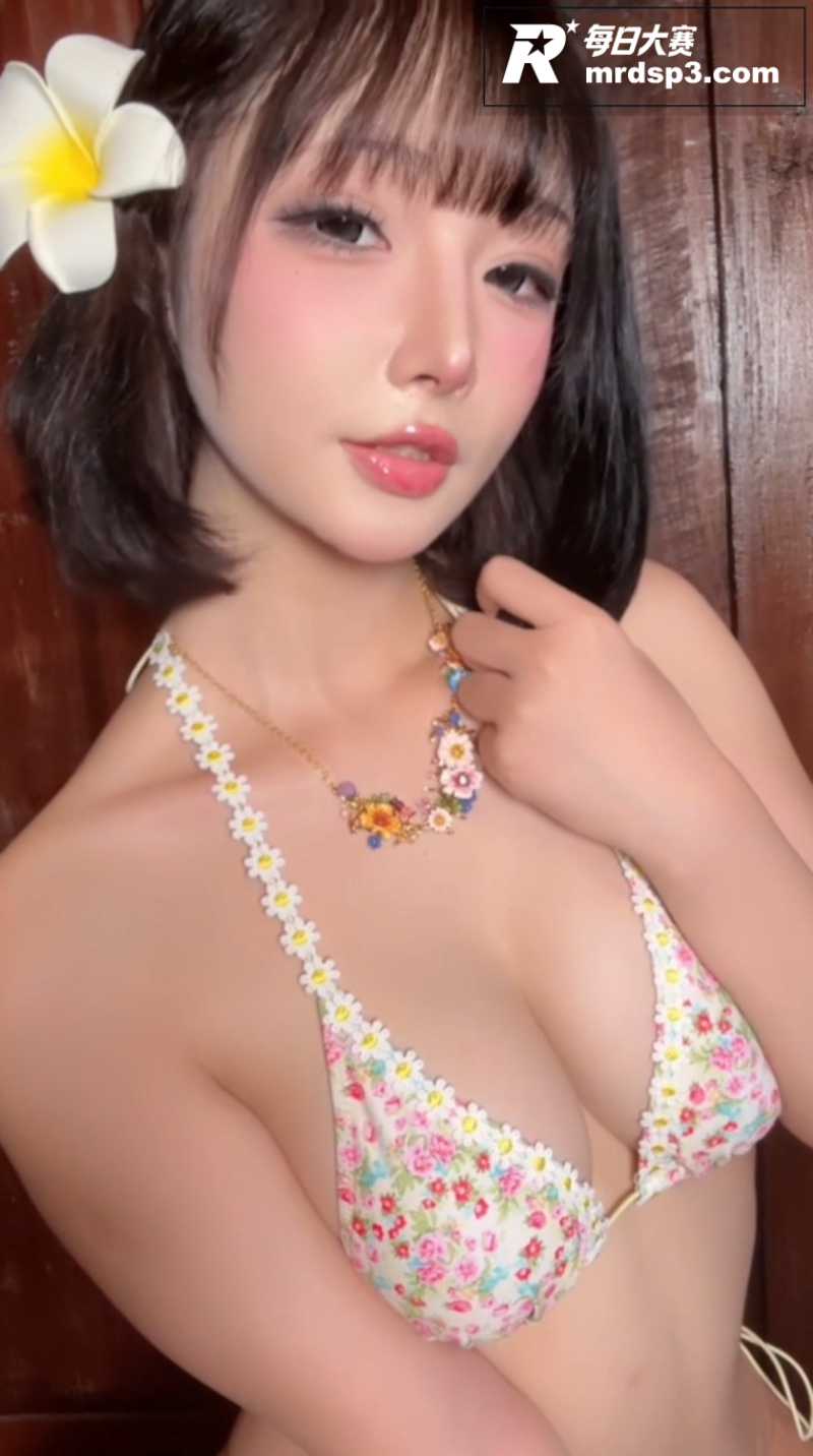 推特高颜值福利姬 y相关图片5