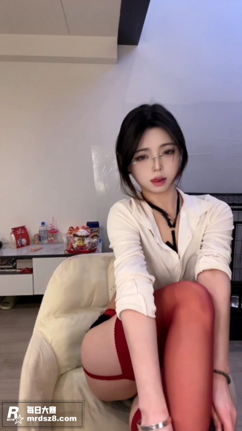 快手高颜值擦边网红 相关图片2