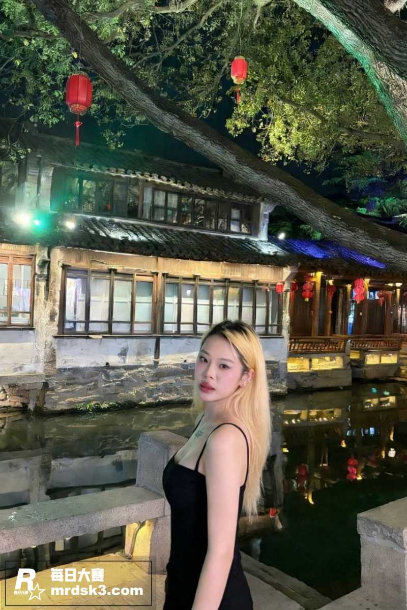 重庆极品舌钉反差婊 相关图片7