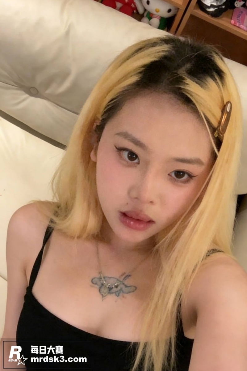 重庆极品舌钉反差婊 相关图片12