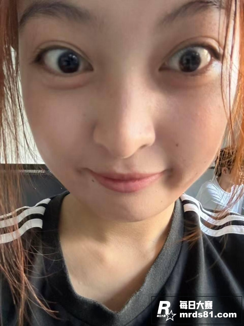 山东工商学院学生妹 相关图片10