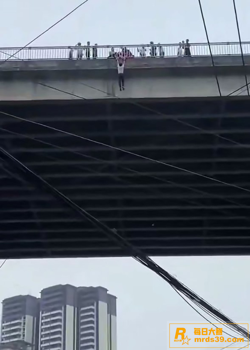 史上最惨男主出现 老相关图片4