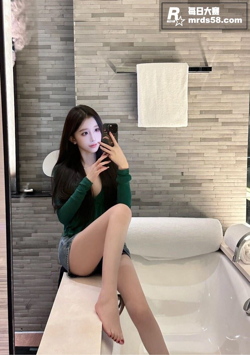22岁小仙女醉酒后一相关图片7