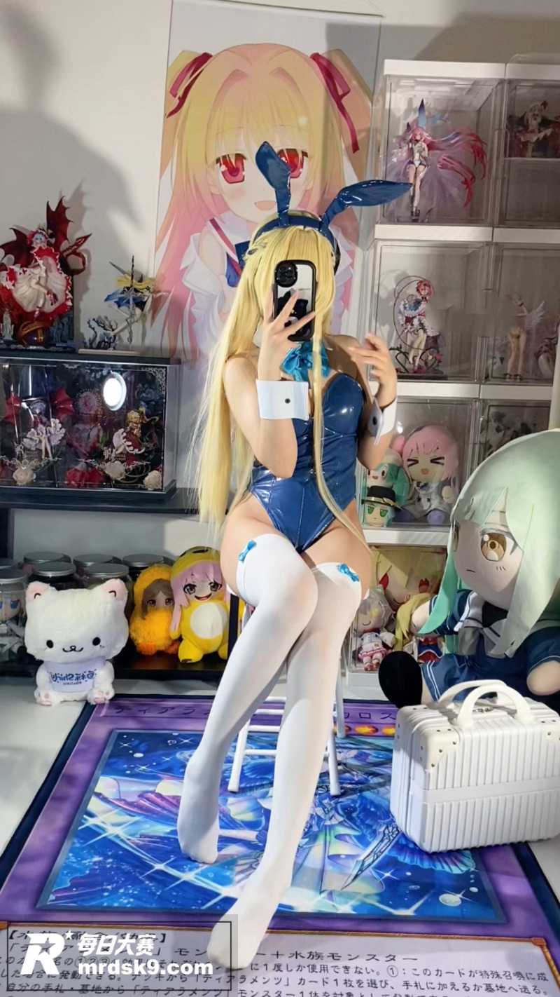 推特二次元模特少女 相关图片3