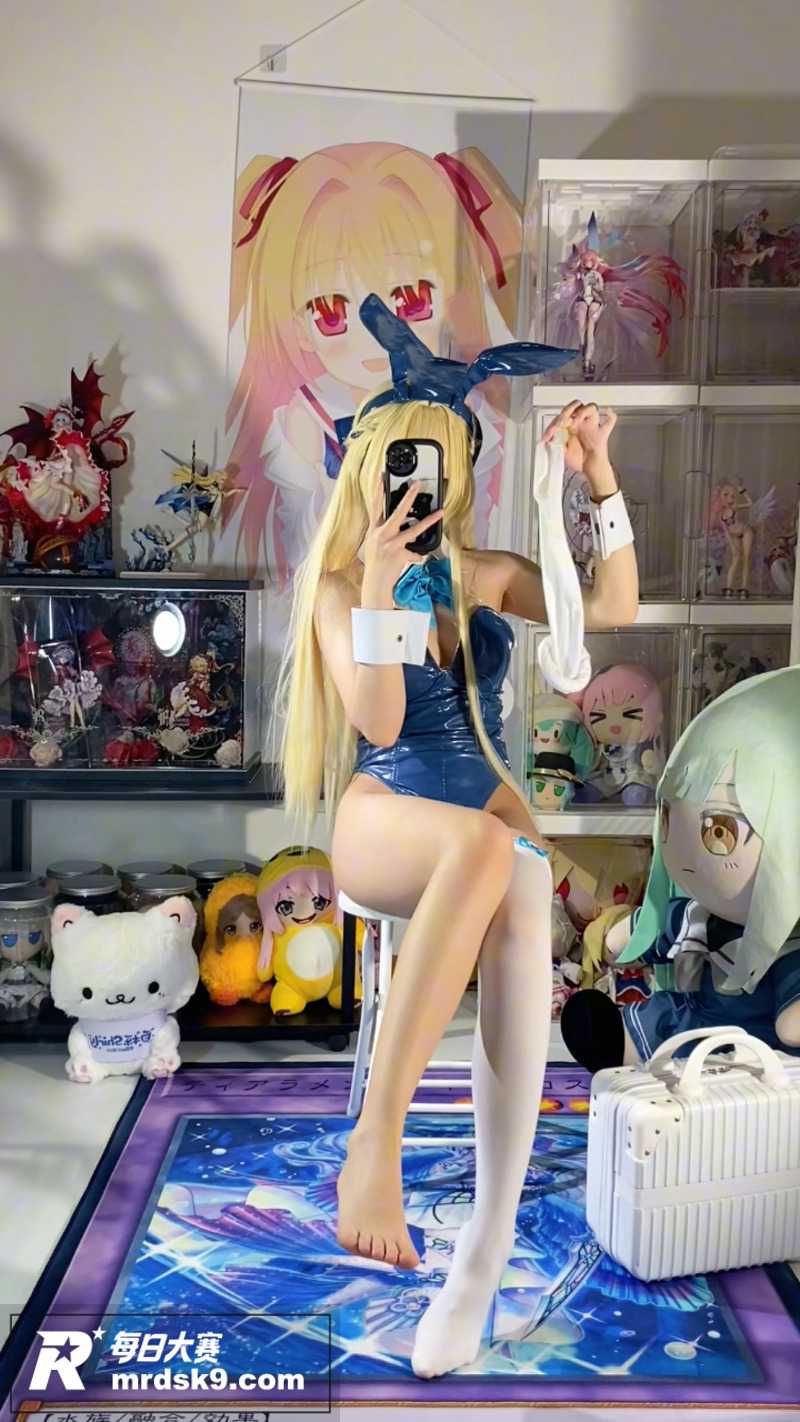 推特二次元模特少女 相关图片5