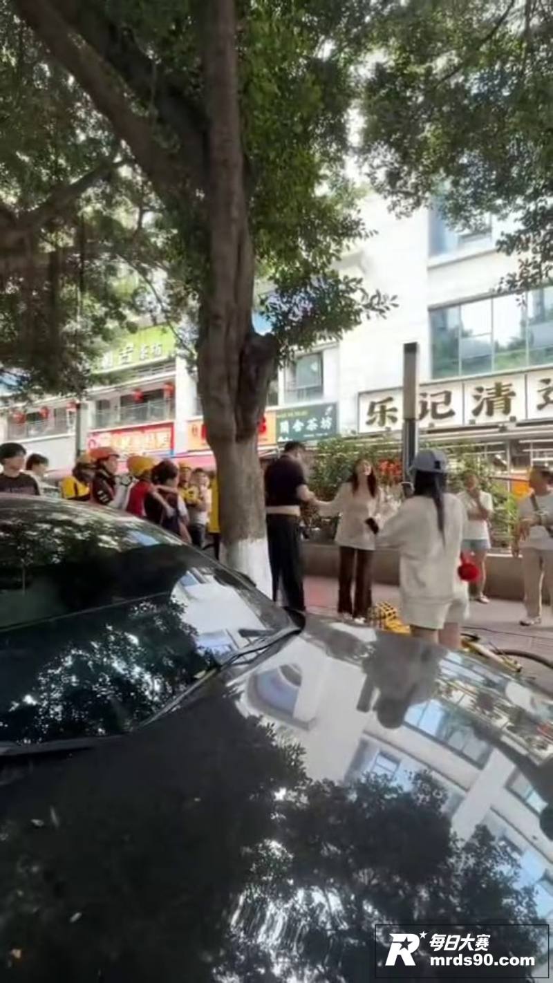 四川成都软饭男出轨 相关图片4