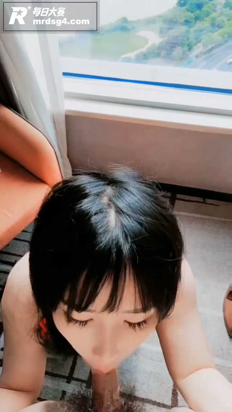 河北承德反差女神邓嘉相关图片7