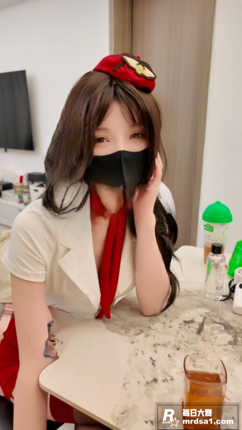推特极品女神 紫蛋 相关图片3