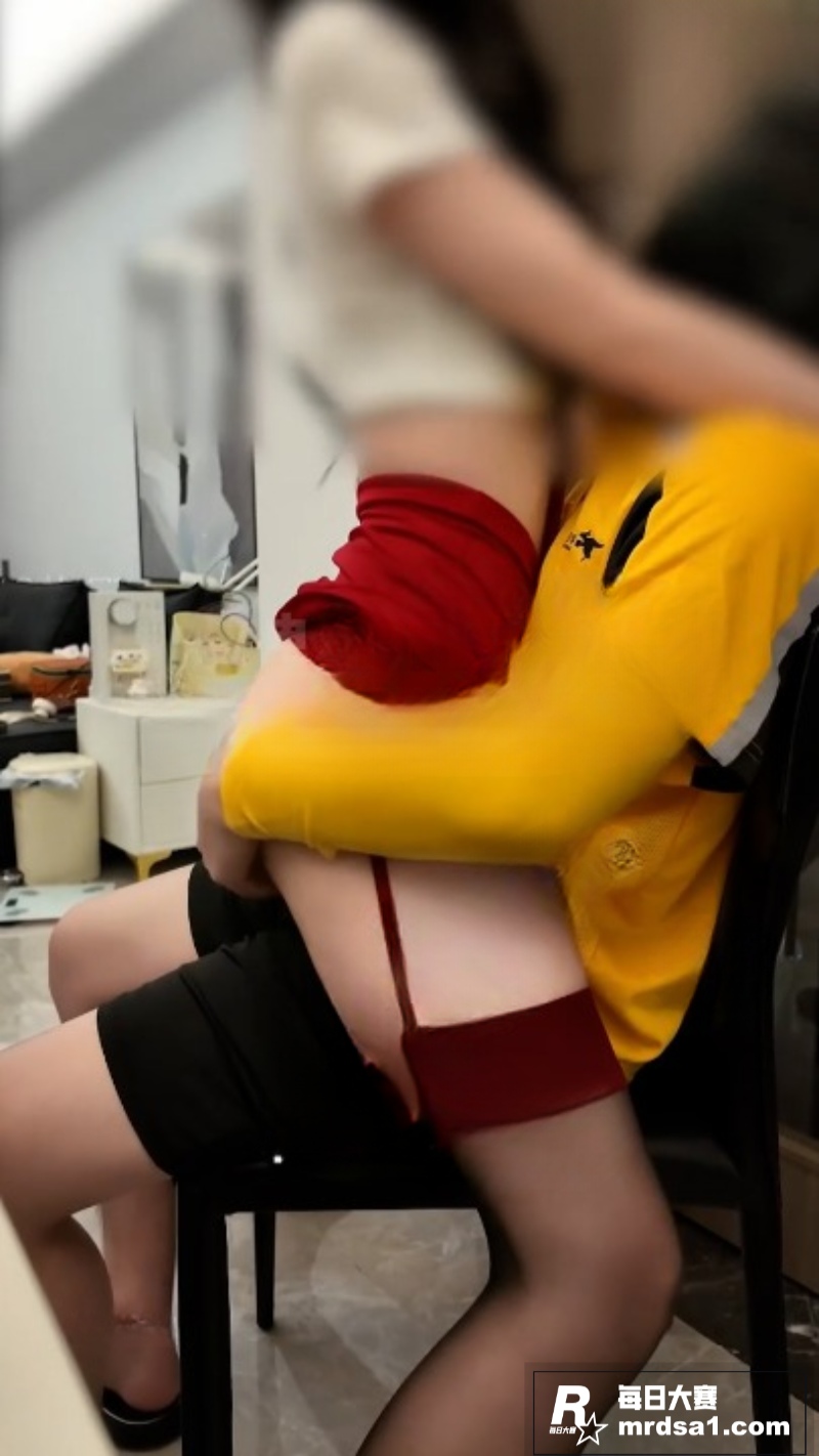 推特极品女神 紫蛋 相关图片4