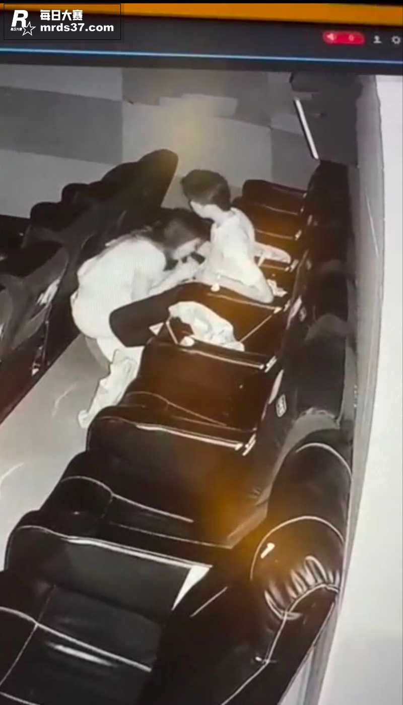 监控拍摄泄密 小情侣相关图片2