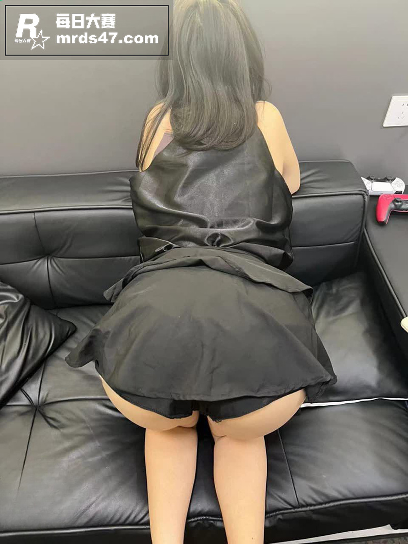 海角社区 奶子即正义相关图片6