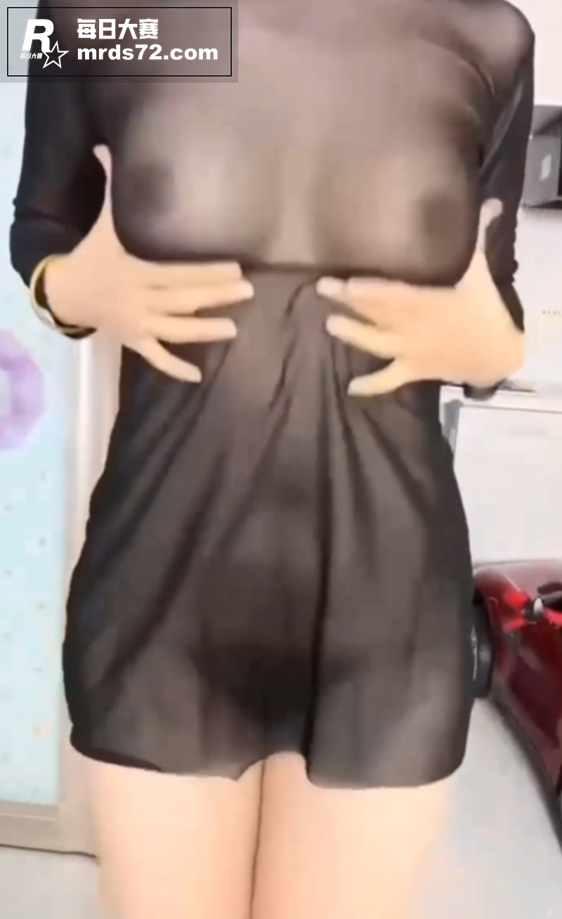骚妈快乐屋剧情混剪P相关图片3
