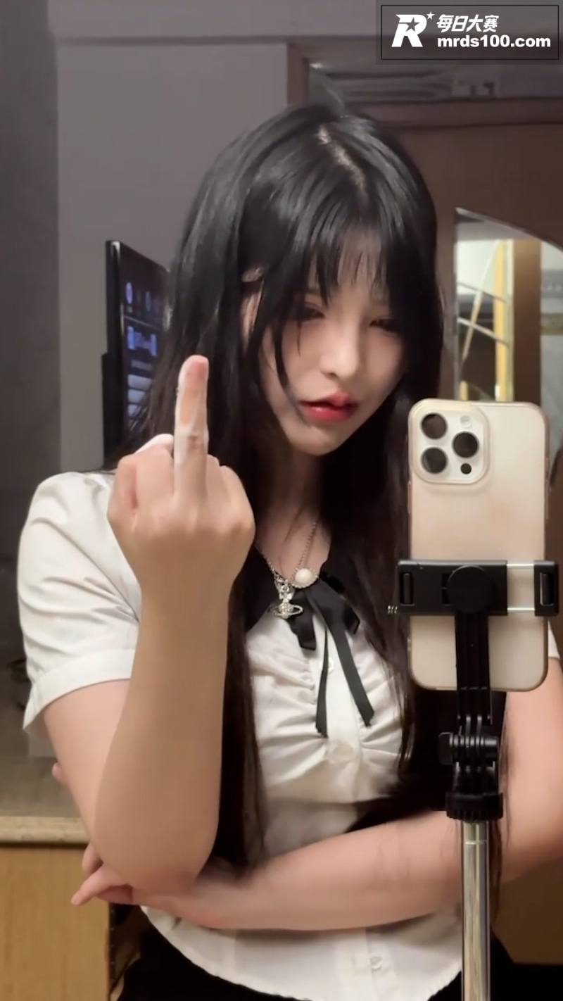 推特高颜值福利姬 0相关图片4