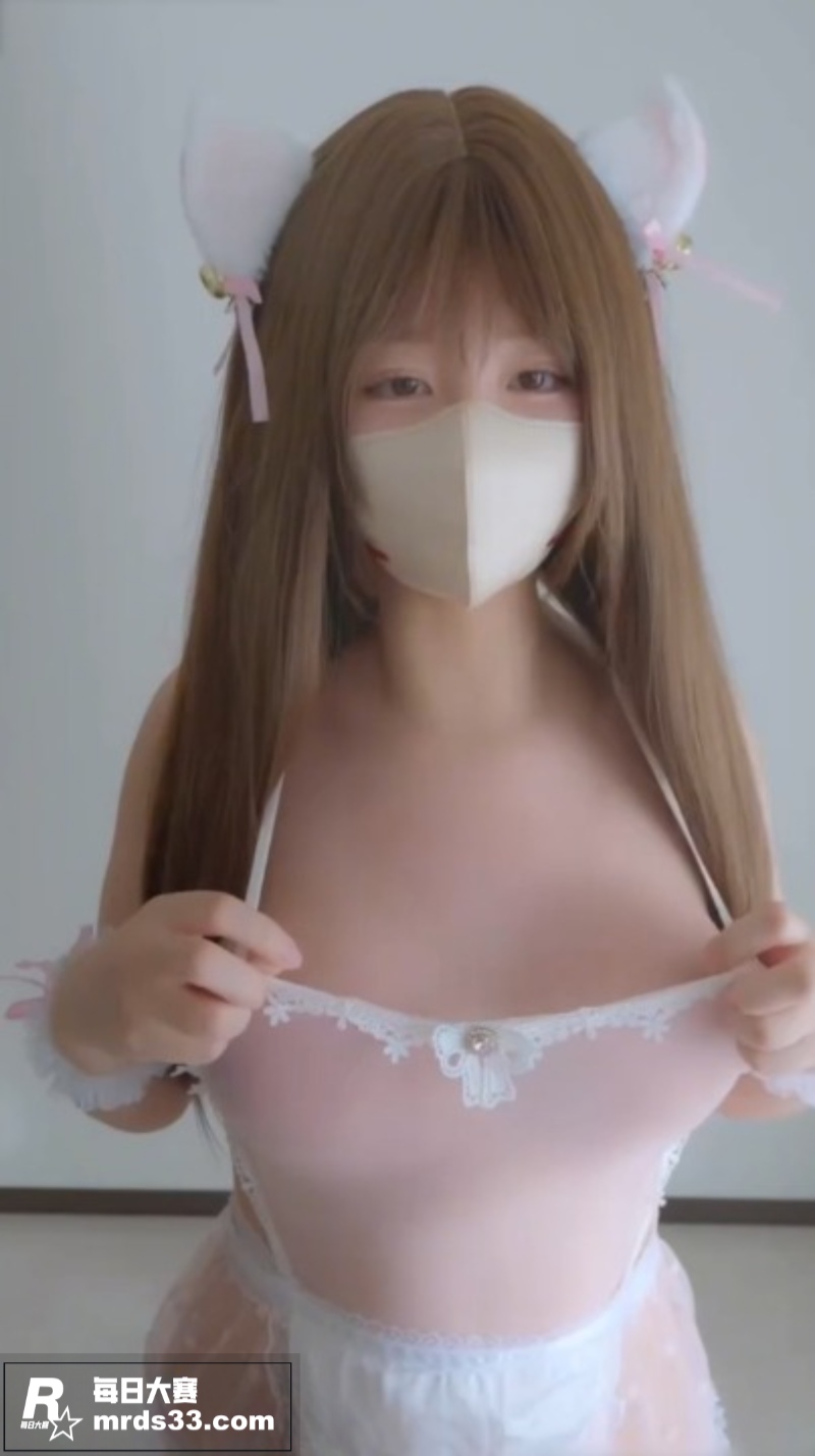 极品巨乳萝莉嫩妹 S相关图片1