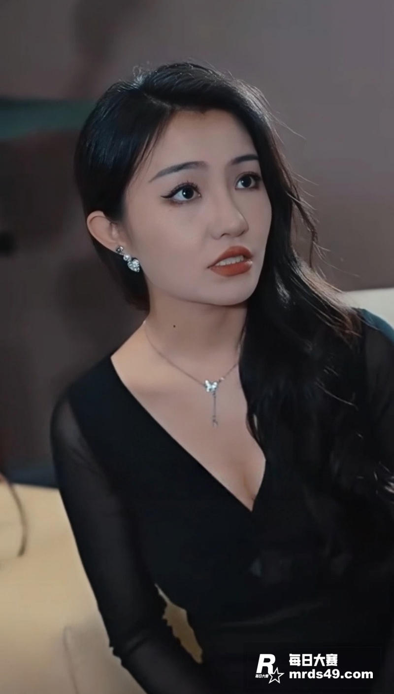 擦边短剧 我和夫人的相关图片1