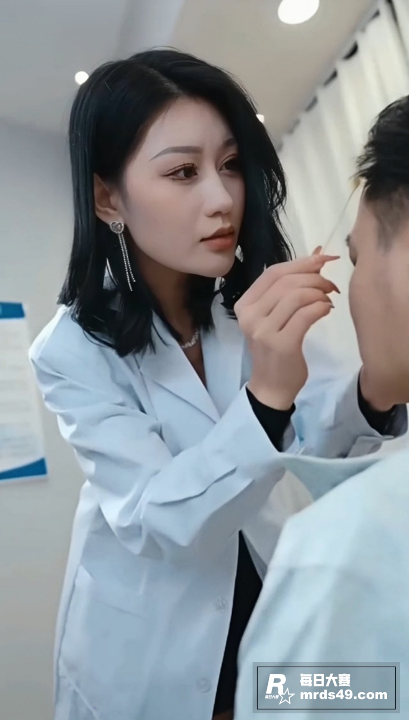 擦边短剧 我和夫人的相关图片4